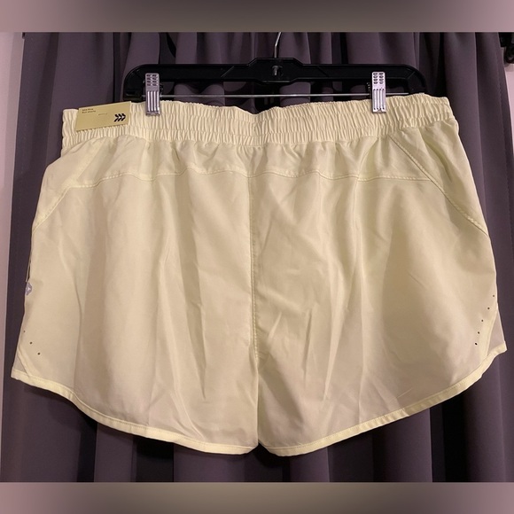 All In Motion Run Shorts in Yellow - Picture 2 of 9